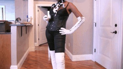 Latex Boot Praise 3