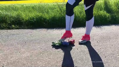 Sneakergirly Fussballgirl 07 – Crush With Soccer Boots